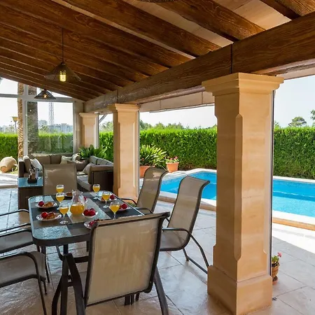 Alzina Vacacional A 10 Minutos De La Playa De Cala Millor, Mallorca *