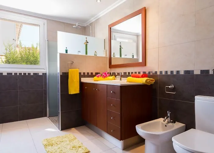 Villa Alzina Vacacional A 10 Minutos De La Playa De Cala Millor, Mallorca *