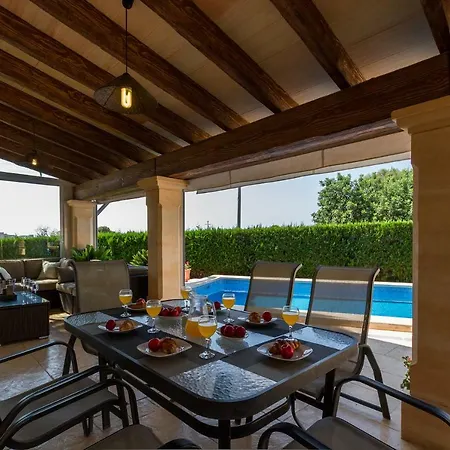 Alzina Vacacional A 10 Minutos De La Playa De Cala Millor, Mallorca Villa